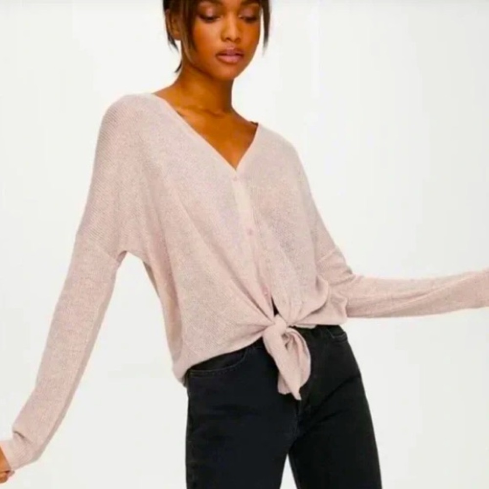 Aritzia Babaton Taurus knit Tie Front Sweater Cream Colored Medium